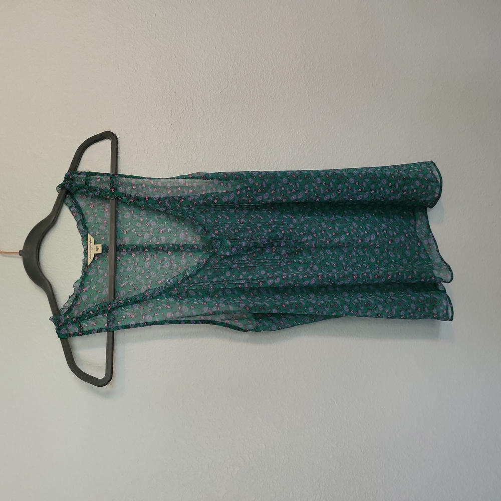 American Eagle Outfitters Green & Purple Flower Sleeveless Shirt